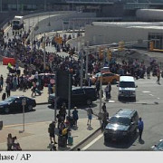politia ancheteaza rapoarte neconfirmate despre focuri de arma la aeroportul john f kennedy din new york
