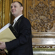 ministrul justitiei documentele pentru extradarea lui ghita au fost trimise miercuri in serbia