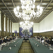 toti ministrii guvernului grindeanu si-au depus si inregistrat demisiile la sgg