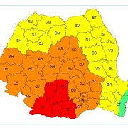 toata tara cu exceptia zonelor de litoral din tulcea si constanta sub coduri galben portocaliu si rosu de canicula
