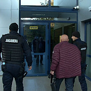 timis primarul comunei tomnatic un avocat si alte 5 persoane retinuti de procurorii parchetului european pentru fraude cu fonduri europene