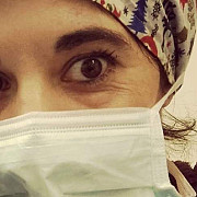 daniela o asistenta medicala infectata cu coronavirus s-a sinucis de frica sa nu raspandeasca virusul
