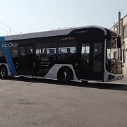 primul autobuz electric 100 romanesc produs la baia mare a fost deja testat in patru orase din tara