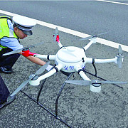 veste proasta pentru soferii indisciplinati politia are de acum drone de supraveghere care vor fi dotate si cu radare