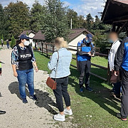 activitati desfasurate de politisti in prahova pentru prevenirea raspandirii sars-cov-2
