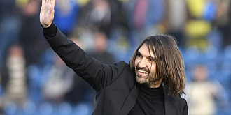petrolul vrea sa dea lovitura si sa-l puna antrenor pe dan alexa