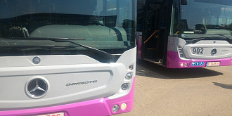 autobuze cu wifi camere video si sistem audio de informare a nevazatorilor in statii