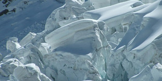 atentionare salvamont temperaturi scazute si risc de producere a avalanselor in multe masive montane