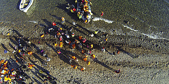 cel putin 15 imigranti care se indreptau spre romania s-au inecat in marea neagra alti 15 dati disparuti