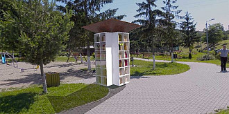 orasul din romania care va avea biblioteci in parcuri