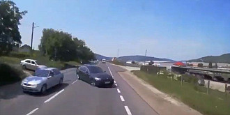video bmw izbit in plin de un camion