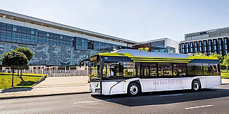 primaria cluj-napoca va cumpara 30 de autobuze electrice dotate cu wi-fi camere video aer conditionat