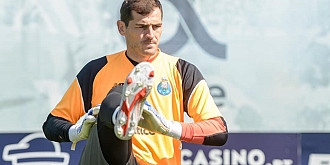 soc in fotbalul mondial iker casillas portarul fc porto infarct la antrenament