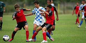 municipalitatea ploiesti si frf parteneriat pentru fotbalul juvenil