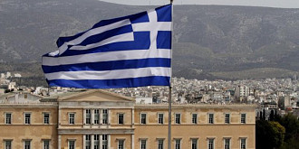 parlamentul grec a ridicat imunitatea a trei deputati neonazisti