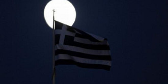 grecia anticipeaza iesirea din recesiune in 2015