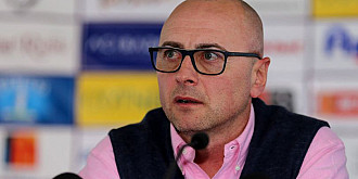 suporterii s-au saturat acuzatii grave aduse antrenorului petrolului