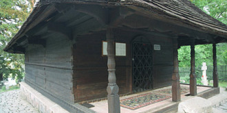 manastirea dintr-un lemn si icoana facatoare de minuni a maicii domnului