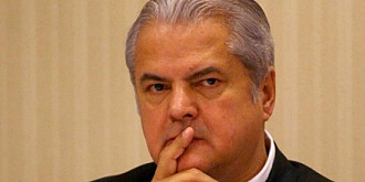 adrian nastase din nou in fata instantei supreme