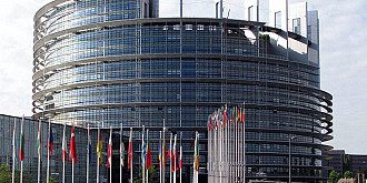 alegerile europarlamentare in linie dreapta
