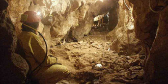 pestera cu oase din valea minisului