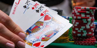 managementul banilor la poker - de ce este important sa ai grija la investitiile pe care le faci