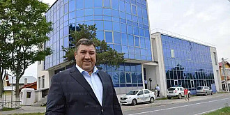 primarul din stefanestii de jos retinut in cazul fetei de 12 ani violate de mai multe persoane