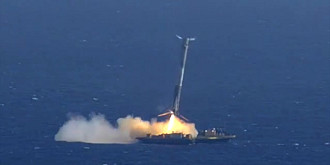 racheta spacex a ratat aterizarea pe o barja din pacific