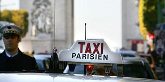 tablou evaluat la 15 milioane de euro uitat intr-un taxi