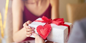 sfaturile sefului anpc de valentines day si dragobete la ce te uiti inainte sa-i cumperi un cadou persoanei iubite