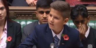 copilul roman care a facut senzatie in parlamentul britanic