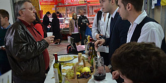 studentii basarabeni isi promoveaza vinurile la ploiesti