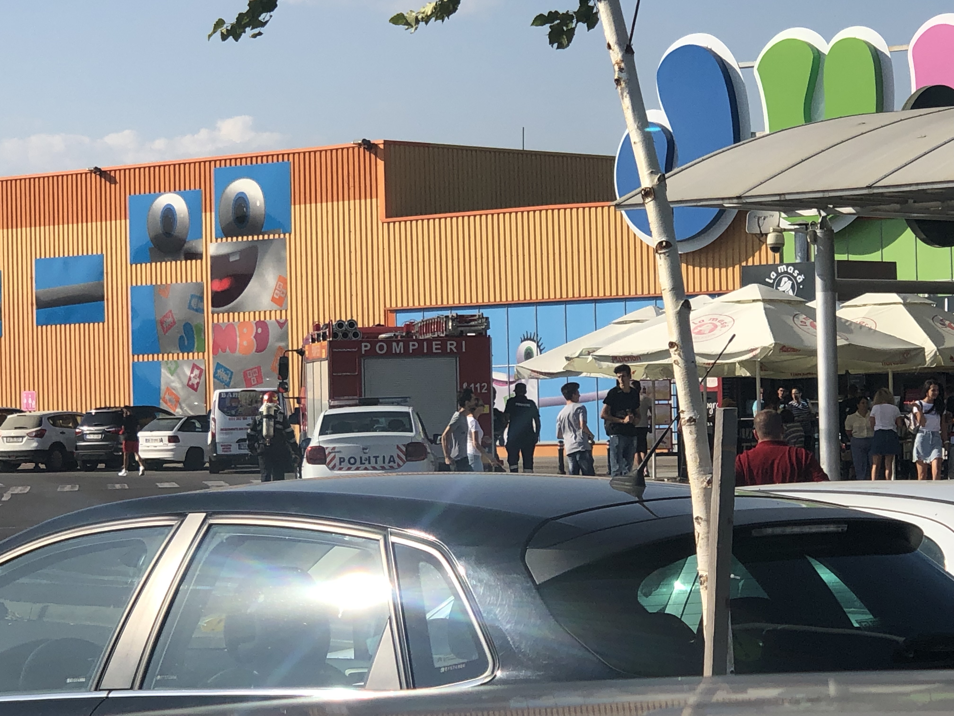 Incident grav la Auchan Ploieşti